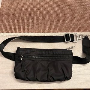 Lululemon Athletica Original Everywhere Black belt bag